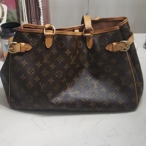 Authentic Louis Vuitton Batignolles Horizontal